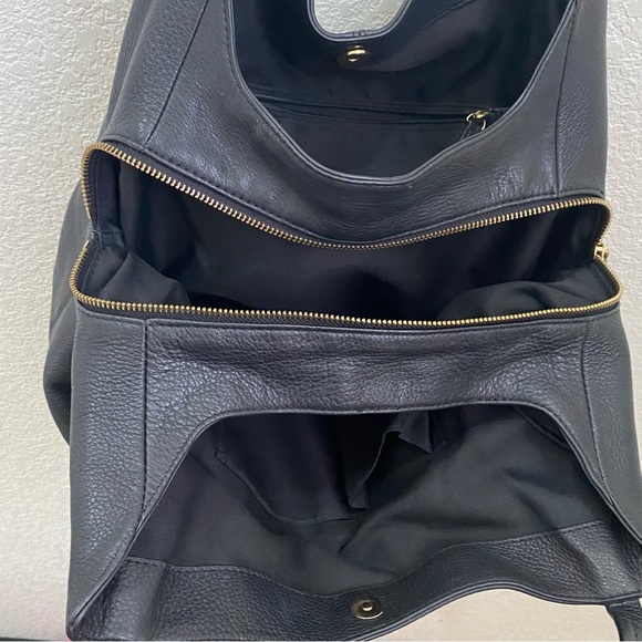 VINCE CAMUTO “IKE” Black Soft Pebbled Leather Tote Double Handle Shoulder Bag - Picture 5 of 15